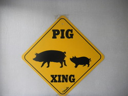 Pics/Road_Sign_Pigs_2.jpg - 8