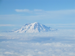 Pics/Mt_Rainier_17.JPG - 16