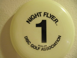 Pics/Z_DGA_Night_Flyer_02.jpg - 33